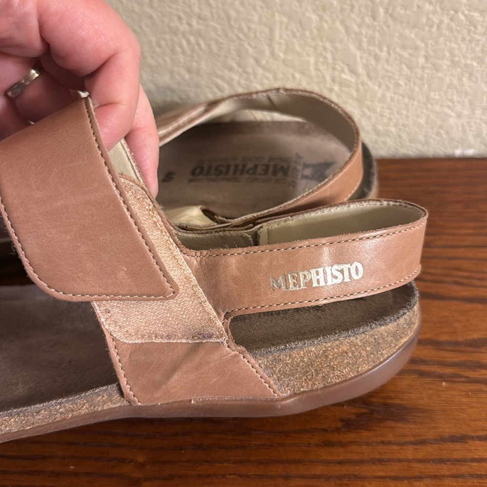 Mephisto Brown and Cream Sandals 40 - Picture 4 of 10